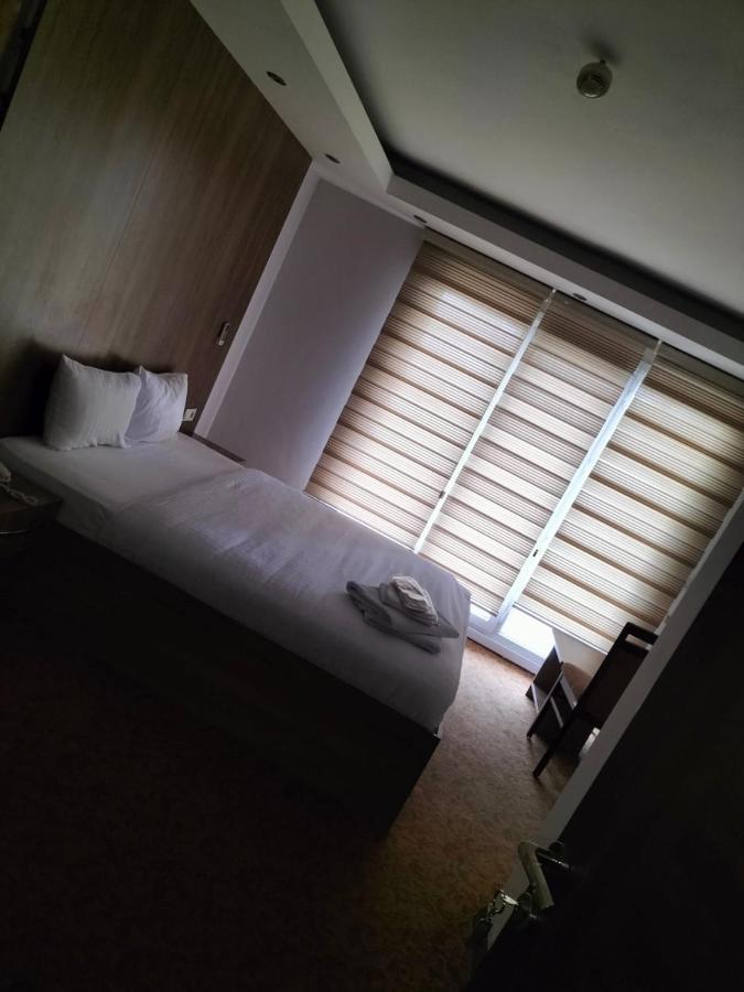 Ny World Hotel İstanbul Dış mekan fotoğraf