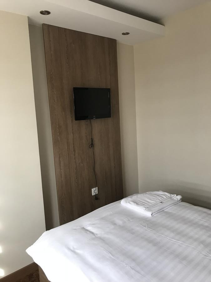 Ny World Hotel İstanbul Dış mekan fotoğraf